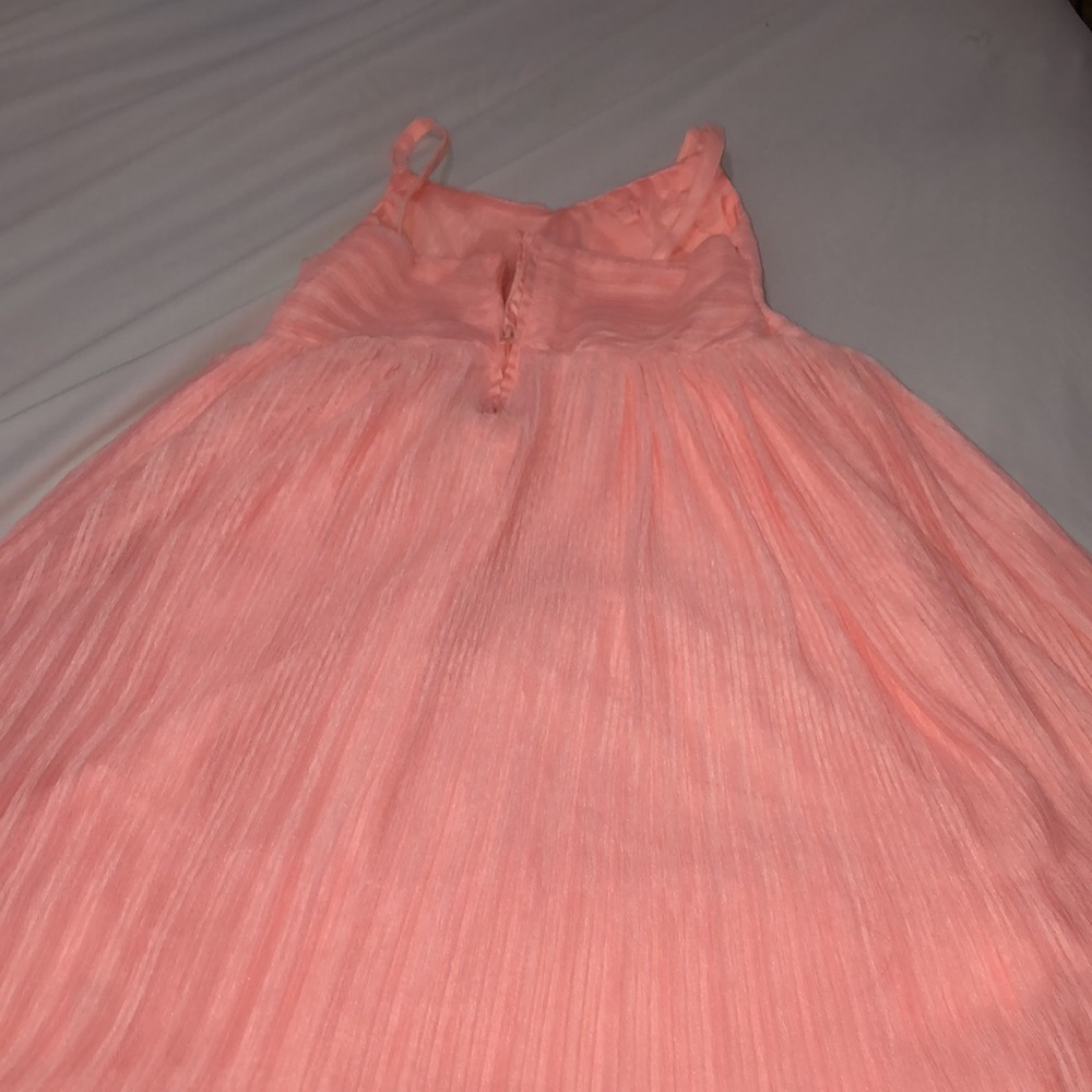 Dress - Picture 3 of 4